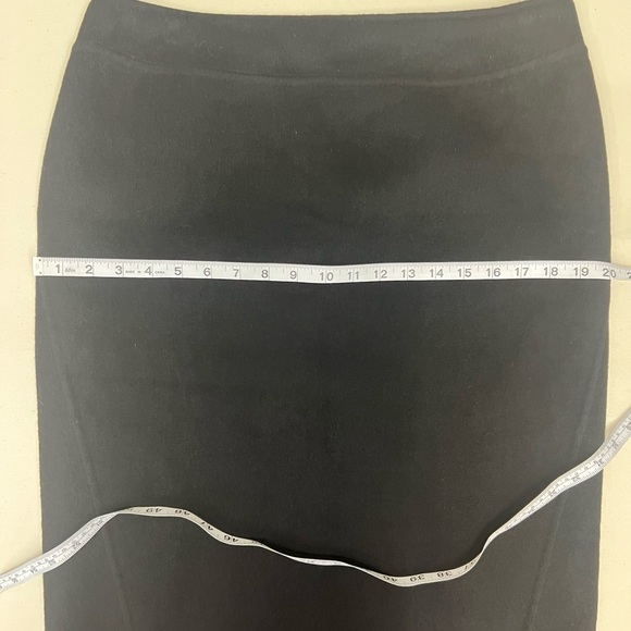Jil Sander Black Pencil Skirt Size 10 or  12 - Picture 4 of 9